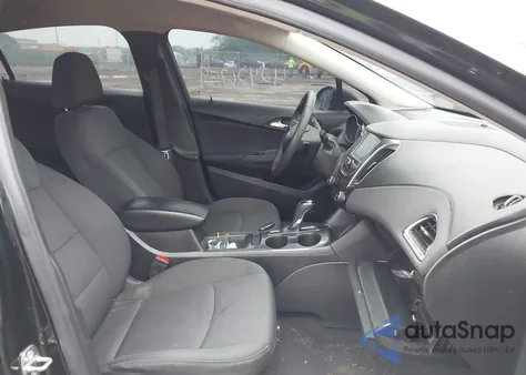 2017 Chevrolet Cruze Lt Auto from USA, damaged, VIN 1G1BE5SM8H7263680